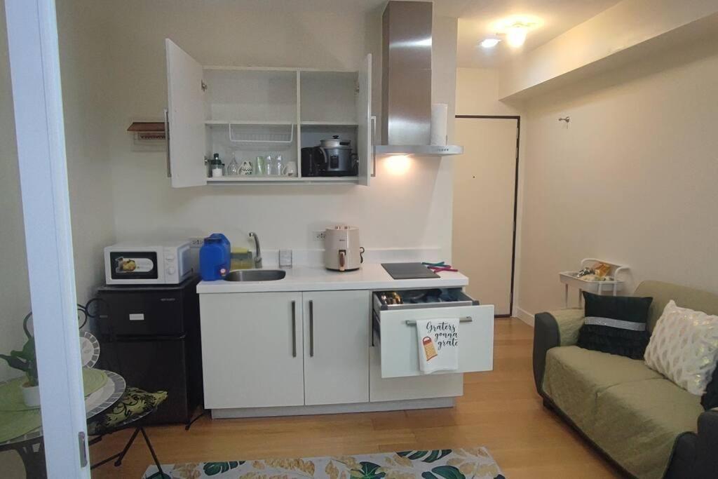 Aveline Suites Elite Rockwell View Acqua Private Residences Near Rockwell Makati Manila Luaran gambar
