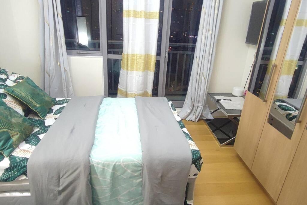 Aveline Suites Elite Rockwell View Acqua Private Residences Near Rockwell Makati Manila Luaran gambar