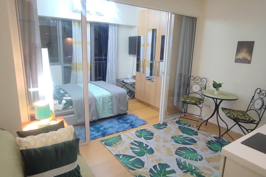 Aveline Suites Elite Rockwell View Acqua Private Residences Near Rockwell Makati Manila Luaran gambar