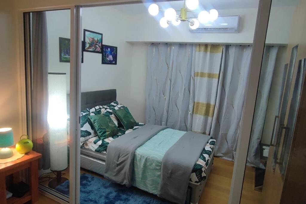 Aveline Suites Elite Rockwell View Acqua Private Residences Near Rockwell Makati Manila Luaran gambar