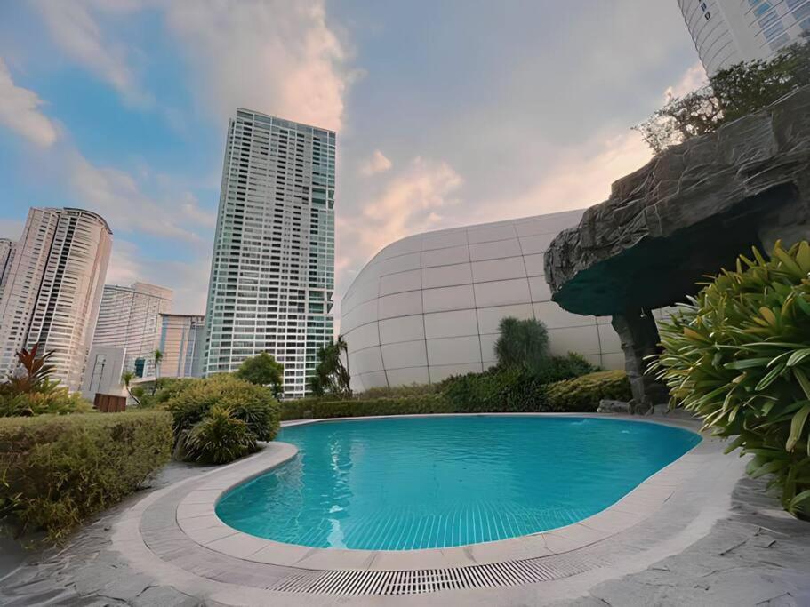 Aveline Suites Elite Rockwell View Acqua Private Residences Near Rockwell Makati Manila Luaran gambar